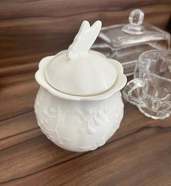 Imagem de Açucareiro De Porcelana Branco New Bone Butterfly Flower Luxo Lyor