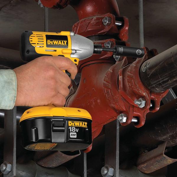 Imagem de Adaptador de soquete DEWALT DW2542 Unidade hexagonal de 1/4 polegadas para 3/8 polegadas