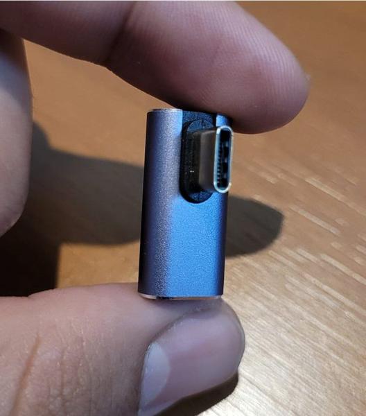 Imagem de Adaptador USB-C 4.0 40gbps Macho para Fêmea Áudio Vídeo