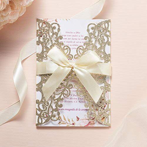 Imagem de AdasBridal 50Pcs Glitter Floral Laser Cut Wedding Invitation Cards com envelope folha interna em branco e fita para noivado de casamento Convite para festa de casamento (7.09 X 4.92inch, ouro)