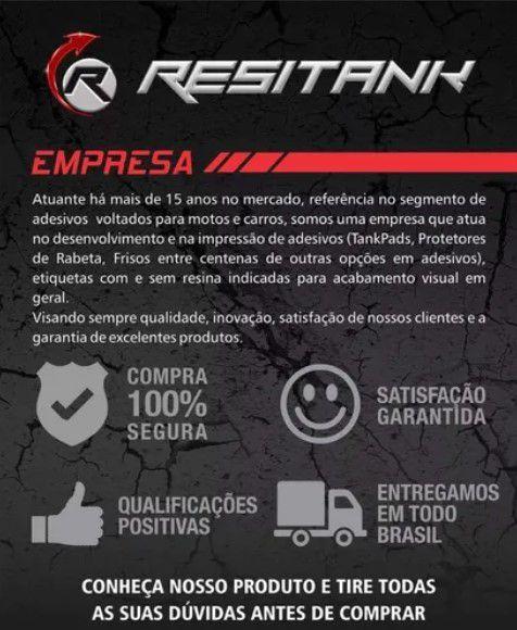 Imagem de Adesivo Kit Soleira Resinada Preta TR4 Platinum Com Blackout