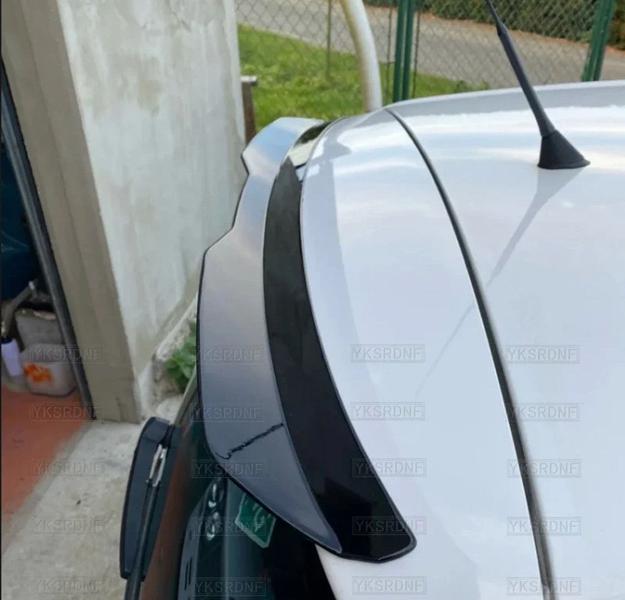 Aerofólio traseiro para VW UP - Gusta Car Parts Imagem de Aerofólio traseiro para VW UP