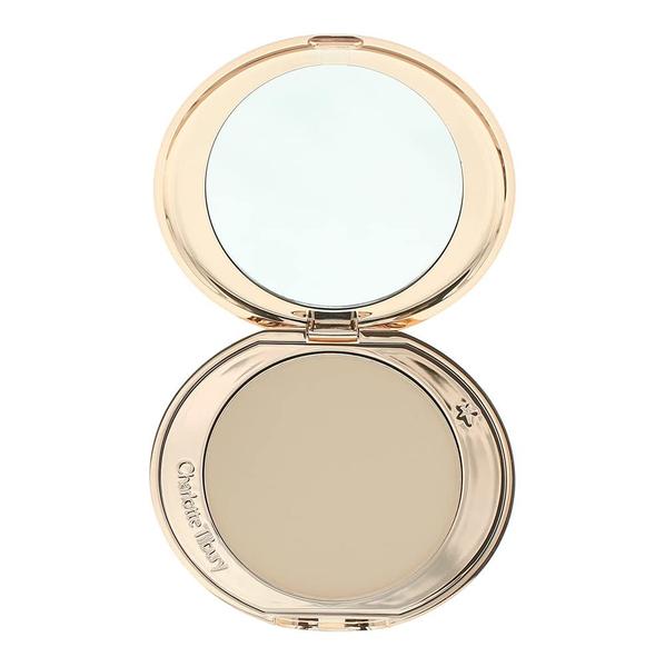 Imagem de Aerógrafo recarregável com acabamento impecável Charlotte Tilbury 8g