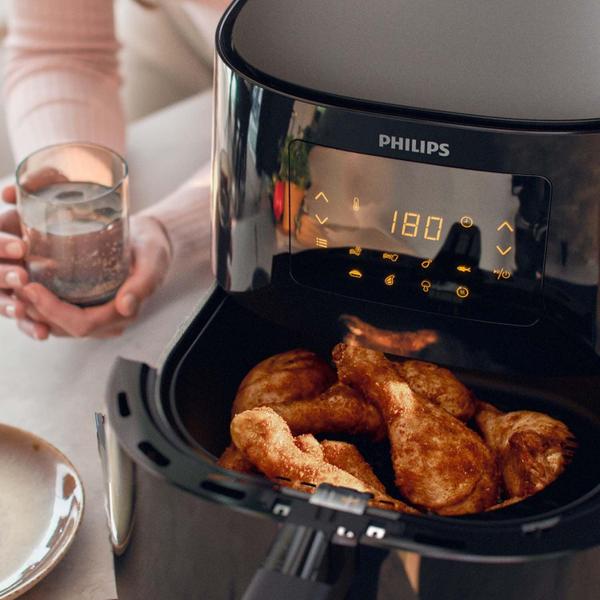 Imagem de Airfryer Philips Essential XL 1,2 kg/6,2 L Digital Preto HD9270/91