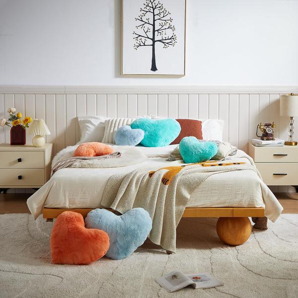 Imagem de Almofadas em forma de coração EastTree Ultra Soft Faux Rabbit Fur