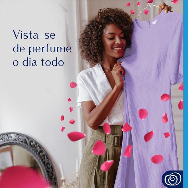 Imagem de Amaciante Downy Concentrado Lírios do Campo 1L