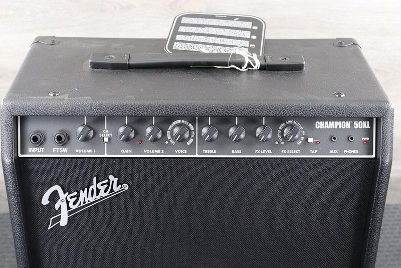 Imagem de Amplificador de Guitarra Fender Champion 50XL