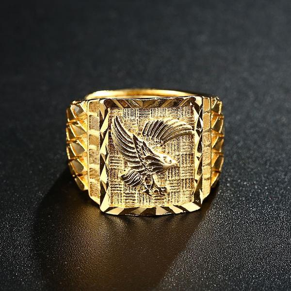 Imagem de Anel Grande Masculino Eagle Banhado a Ouro Ajustável