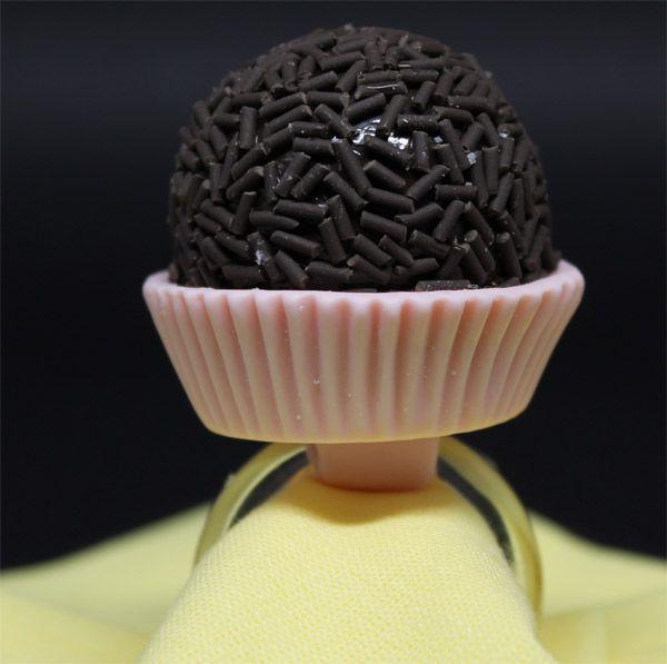 Imagem de Anel Porta Guardanapo De Biscuit Brigadeiro