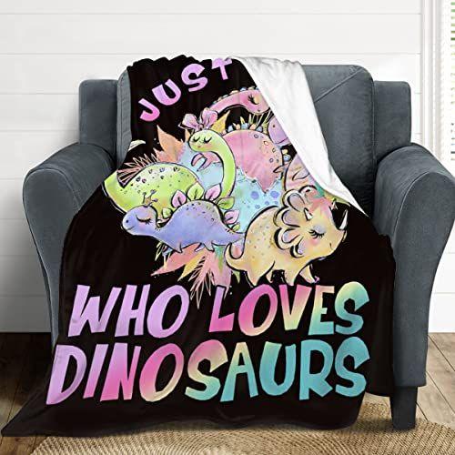 Imagem de Apenas uma menina que ama dinossauros cobertor bonito dinossauros decoração jogar cobertor presentes para meninas super quente macio pelúcia leve lã flanela cobertor de inverno cobertor para crianças adultos mulheres 60 "x80"