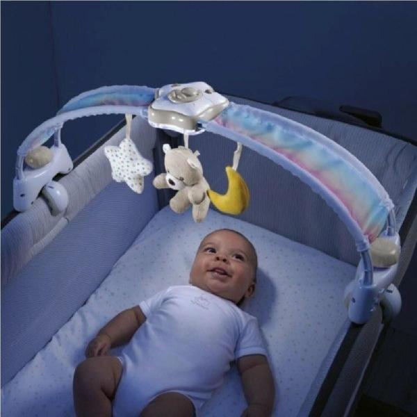 Arco Para Berco Com Luz E Som Rainbow Sky Neutro Chicco Imagem de Arco Para Berco Com Luz E Som Rainbow Sky Neutro Chicco