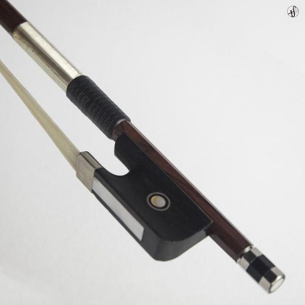 Arco Viola Antoni Marsale Orquestra Imagem de Arco Viola Antoni Marsale Orquestra