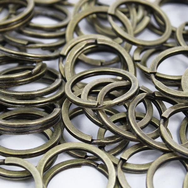 Argola Italiana 28mm Em Niquel Ouro Velho Reforçada Com 1000 Peças - Russo Art Imagem de Argola Italiana 28mm Em Niquel Ouro Velho Reforçada Com 1000 Peças