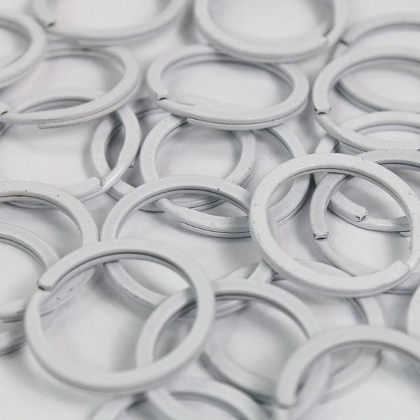 Argola Italiana Chaveiro Branco Artesanato 28mm Chave De Carro - 300 Unidades - Russo Art Imagem de Argola Italiana Chaveiro Branco Artesanato 28mm Chave De Carro - 300 Unidades