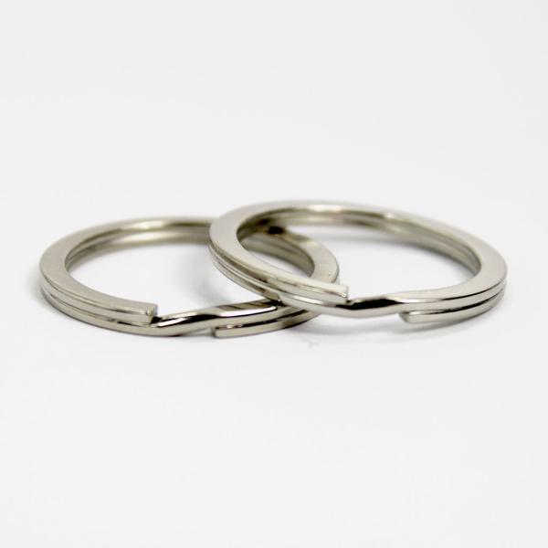 Argola Reforçada Italiana 28mm Prata Sem Corrente Com 500 Unidades - Russo Art Imagem de Argola Reforçada Italiana 28mm Prata Sem Corrente Com 500 Unidades