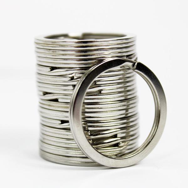 Argola Reforçada Italiana 28mm Prata Sem Corrente Com 500 Unidades - Russo Art Imagem de Argola Reforçada Italiana 28mm Prata Sem Corrente Com 500 Unidades