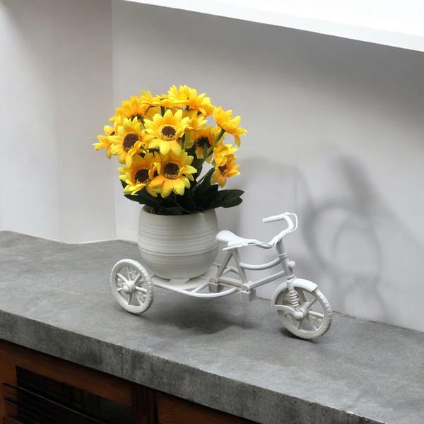 Imagem de Arranjo de flores artificiais Girassol com mini flores vaso bicicleta