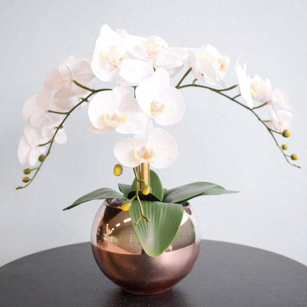 Imagem de Arranjo de Orquídeas Artificiais Brancas no Vaso Rose Gold  Formosinha