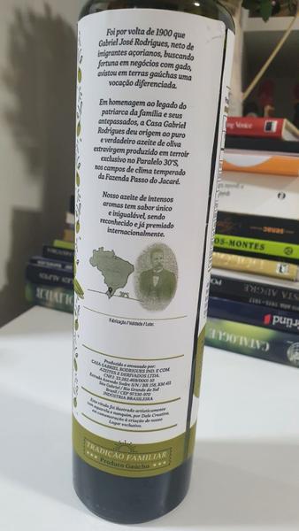 Azeite Casa Gabriel Rodrigues arbosana e Arbequina 250ml Imagem de Azeite Casa Gabriel Rodrigues arbosana e Arbequina 250ml