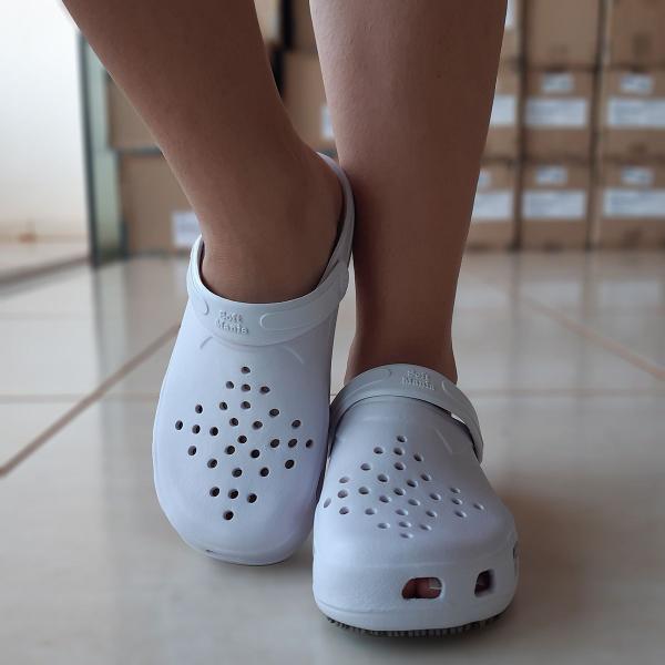 Imagem de Babuche Clog Casual Feminino SoftWorks Confortável Leve Calce Fácil Prático Estiloso Em EVA BB31