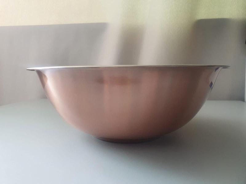 Bacia Tigela Bowl Rose Aço Inox 24 Cm Linha Classic - 123util Imagem de Bacia Tigela Bowl Rose Aço Inox 24 Cm Linha Classic