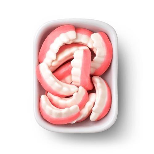 Bala de Gelatina Docile Dente de Vampiro - Pacote com 250G Imagem de Bala de Gelatina Docile Dente de Vampiro - Pacote com 250G