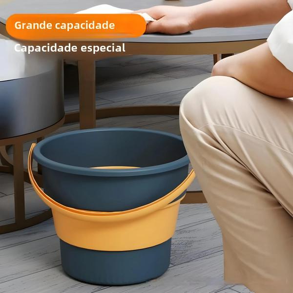 Imagem de Balde de Silicone Dobrável Portátil - 3 Tamanhos - Ideal para Pesca, Camping e Outras Atividades