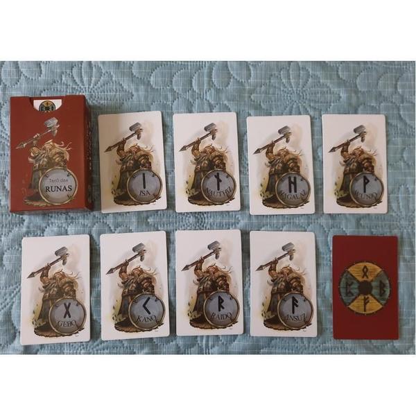 Baralho Tarô Das Runas Marrom 25 Cartas - Flor Da Mágia Imagem de Baralho Tarô Das Runas Marrom 25 Cartas