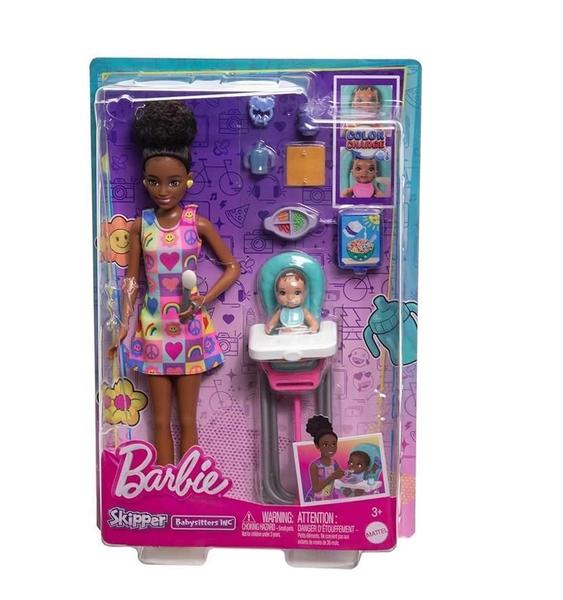 Imagem de Barbie Family Skipper Com Bebê Vestido Arco-Íris - Mattel