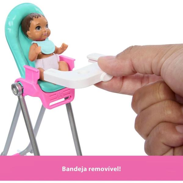 Imagem de Barbie Family Skipper com Bebê Vestido ARCO-ÍRIS