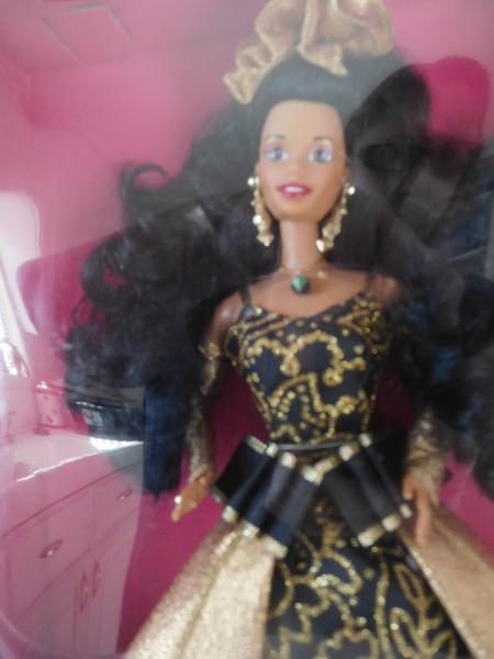 Imagem de Barbie Magia Lua Negra AA No. 10609 do produto em Português