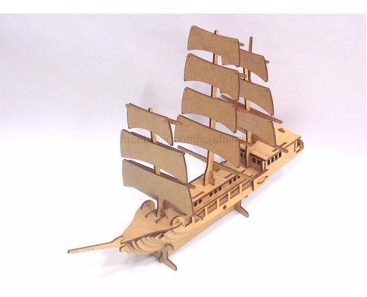 Imagem de Barco A Velas. Quebra Cabeça 3d. Miniatura Em Mdf.