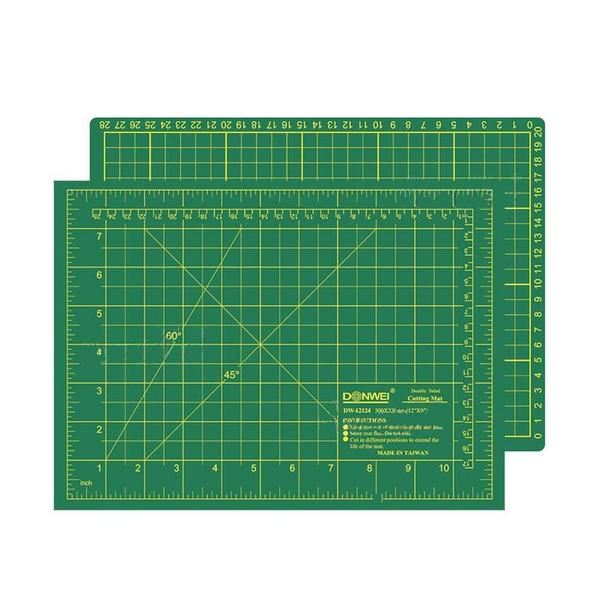 Imagem de Base de Corte A4 Sew Mate Dupla Face 30x22cm DW-12124