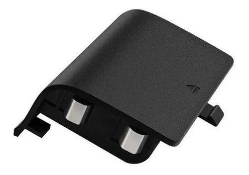 Imagem de Bateria E Cabo Carregador Para Controle Xbox One Charge Play Kit