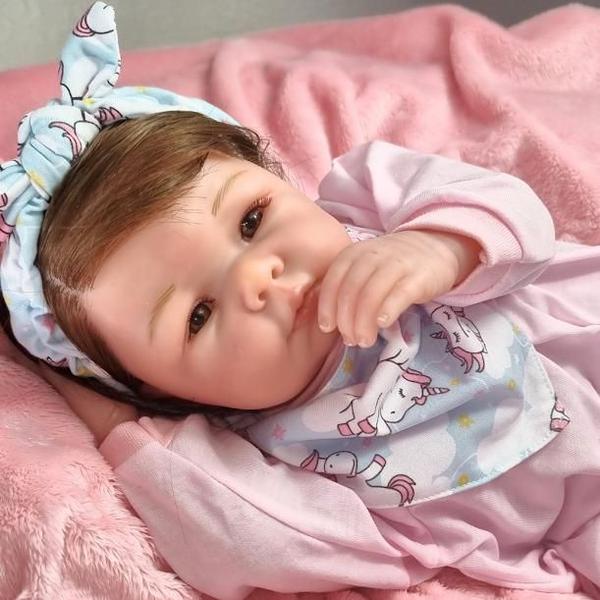 Bebe Reborn Menina Corpo Silicone Linda Com Enxoval - Mundo Azul e Rosa Imagem de Bebe Reborn Menina Corpo Silicone Linda Com Enxoval