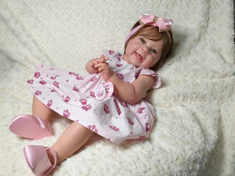 Imagem de Bebê Reborn Menina Princesa Linda + Enxoval