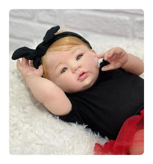 Bebe Reborn Menina Realista Loirinha - Mundo Azul e Rosa Imagem de Bebe Reborn Menina Realista Loirinha