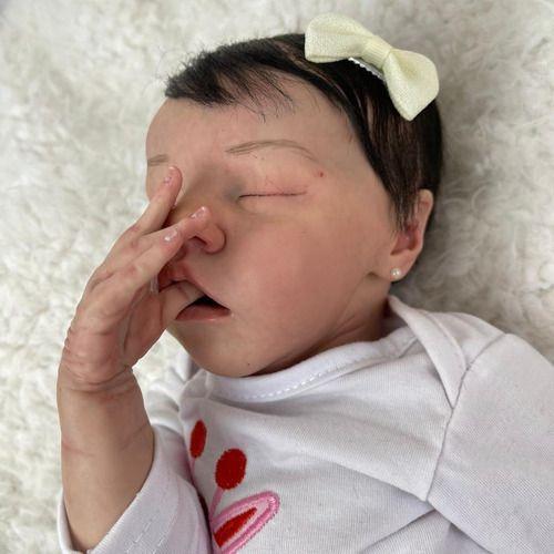 Bebe Reborn Menina Recém Nascida Kit Twin A - ANA DOLLS Imagem de Bebe Reborn Menina Recém Nascida Kit Twin A
