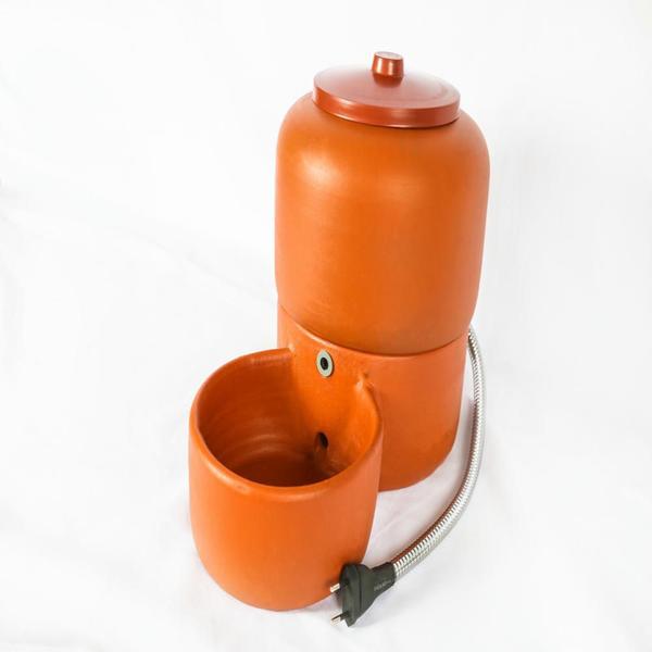 Bebedouro Gatos Acquapet Cerâmica 2.5 L Bivolt P&B Bebedouro Gatos Acquapet Cerâmica 2.5 L Bivolt P&B