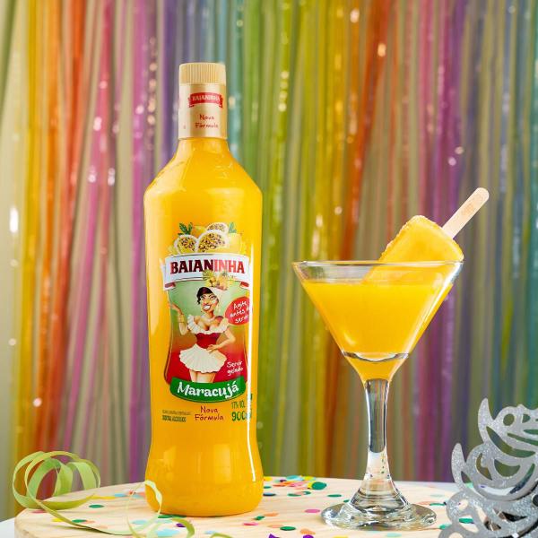 Imagem de  bebida batida baianinha cocktail de maracuja caixa com 6 un de 900ml