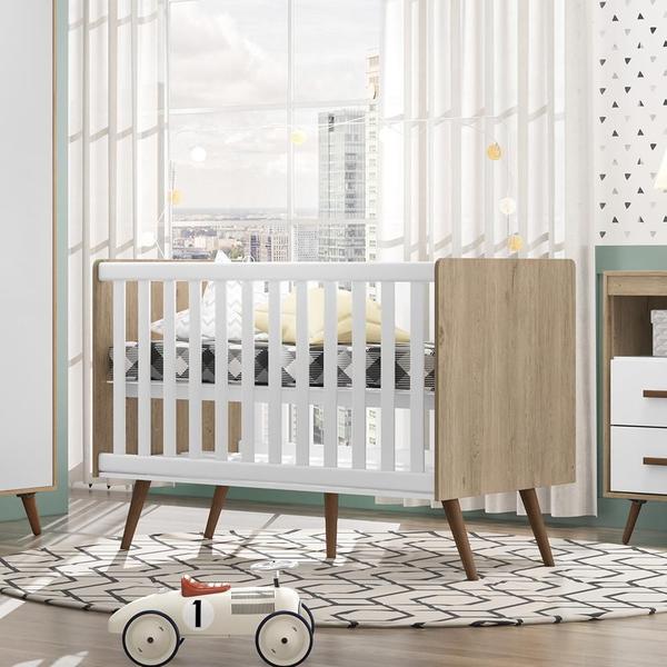 Berço Mini Cama Americano Retrô Carvalho/Branco - Qmovi Imagem de Berço Mini Cama Americano Retrô Carvalho/Branco - Qmovi