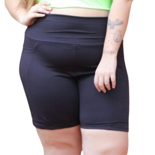 Imagem de Bermuda Plus Size Ciclista Com Bolsos - Cintura Alta