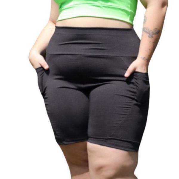 Imagem de Bermuda Plus Size Ciclista Com Bolsos - Cintura Alta