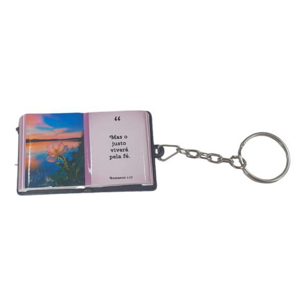 Bíblia Em Chaveiro Com Salmos Sortidos Personalizado Com 10 Unidades - RussoArt Imagem de Bíblia Em Chaveiro Com Salmos Sortidos Personalizado Com 10 Unidades