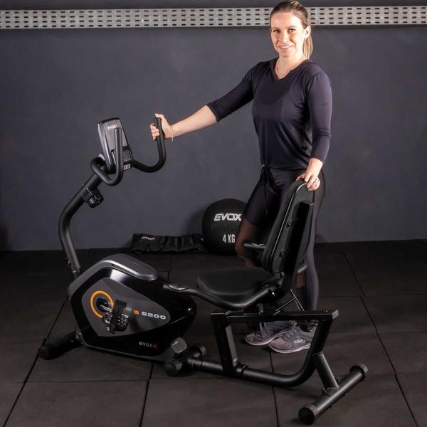 Imagem de Bicicleta Ergométrica Super Silenciosa R5200  Evox Fitness