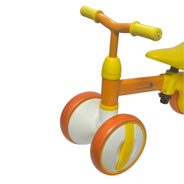 Imagem de Bicicleta Infantil de Equilíbrio 4 Rodas Triciclo sem Pedal Coordenação Amarela Importway Bw309am