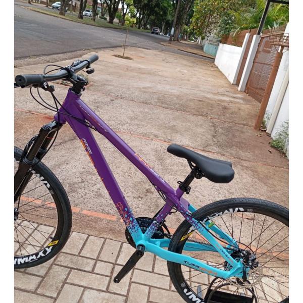 Imagem de Bicicleta Vikingx Aro 26 Aluminio Tuff 44 Freeride 24V Cambio Importado Suspensão Dianteira Vmaxx