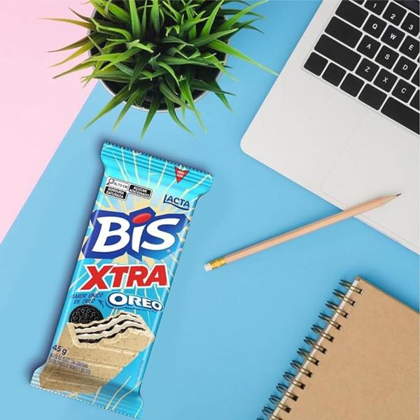 Bis Xtra Oreo Lacta Kit com 3 unidades de 45g Imagem de Bis Xtra Oreo Lacta Kit com 3 unidades de 45g