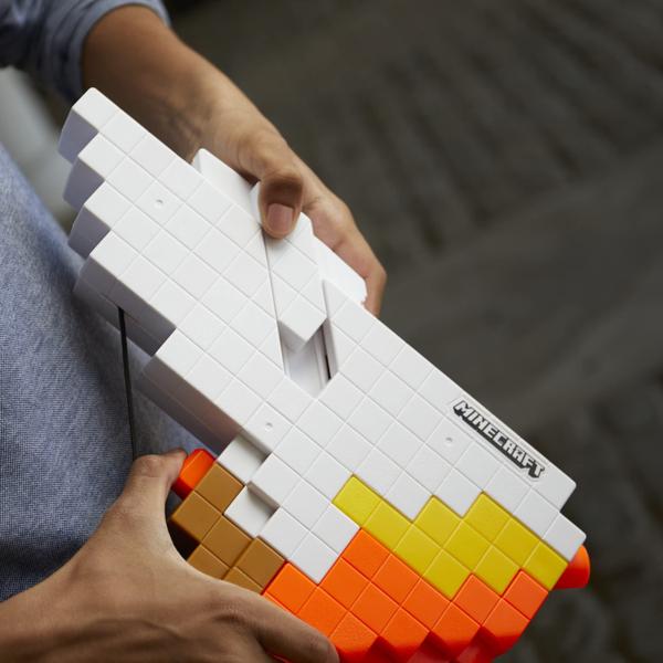 Blaster Bow Nerf Minecraft Sabrewing motorizado com 8 dardos Imagem de Blaster Bow Nerf Minecraft Sabrewing motorizado com 8 dardos