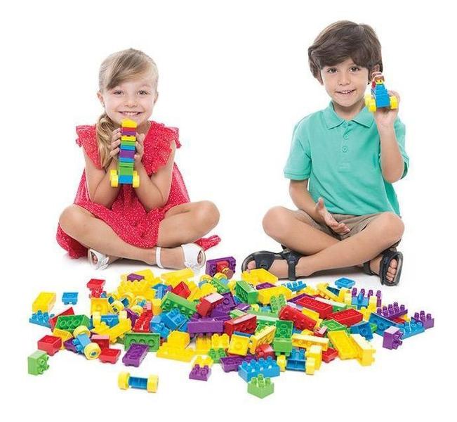 Blocos De Montar Com 150 Peças Maleta Tand Toyster Imagem de Blocos De Montar Com 150 Peças Maleta Tand Toyster